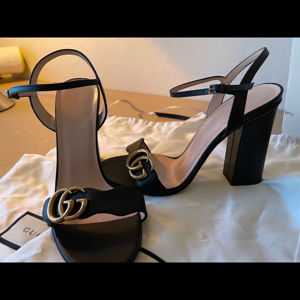 Gucci Marmont Leather Sandal